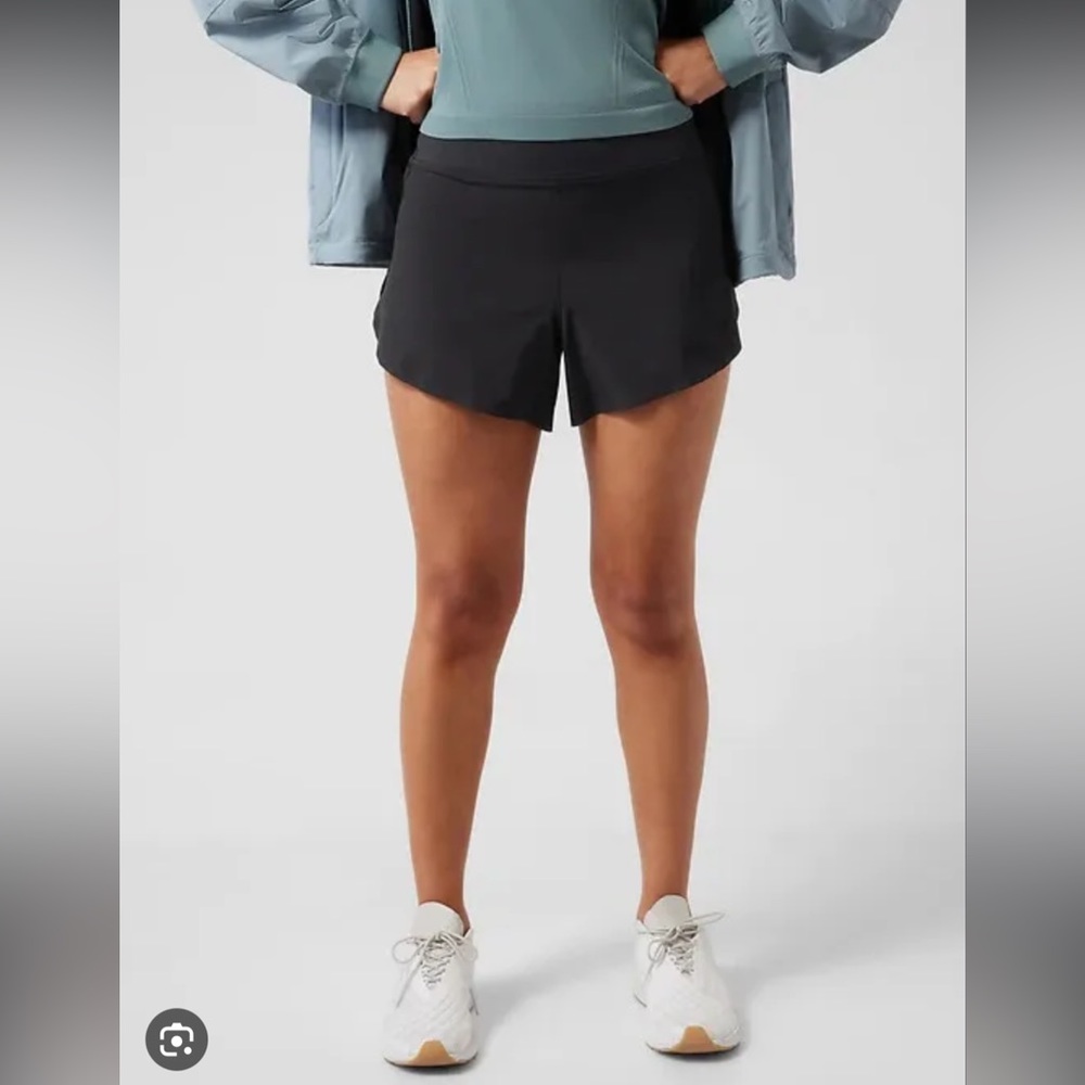 Athleta run with it 3.5”
